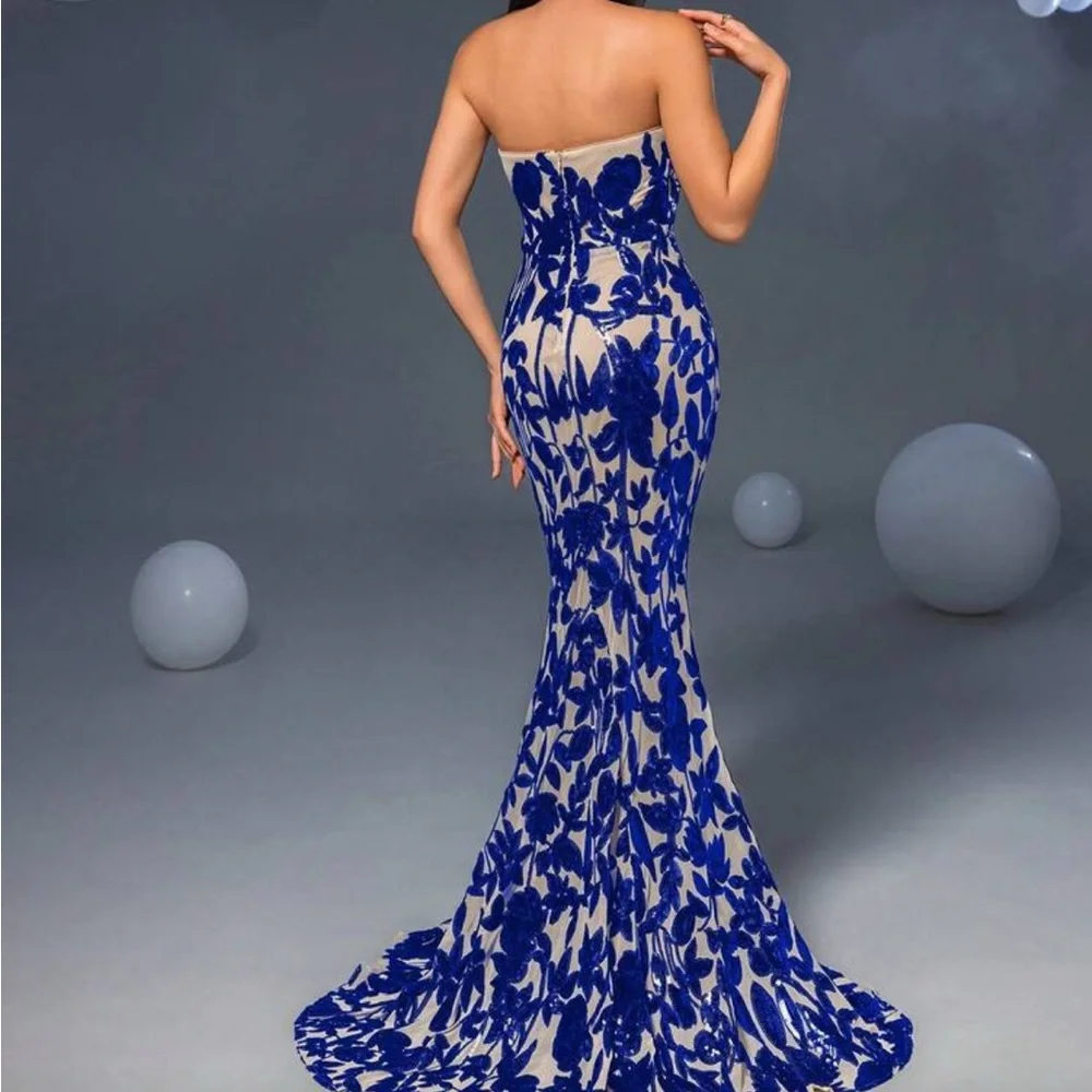 Elegant Blue Strapless Evening Gown - Picture 2 of 5